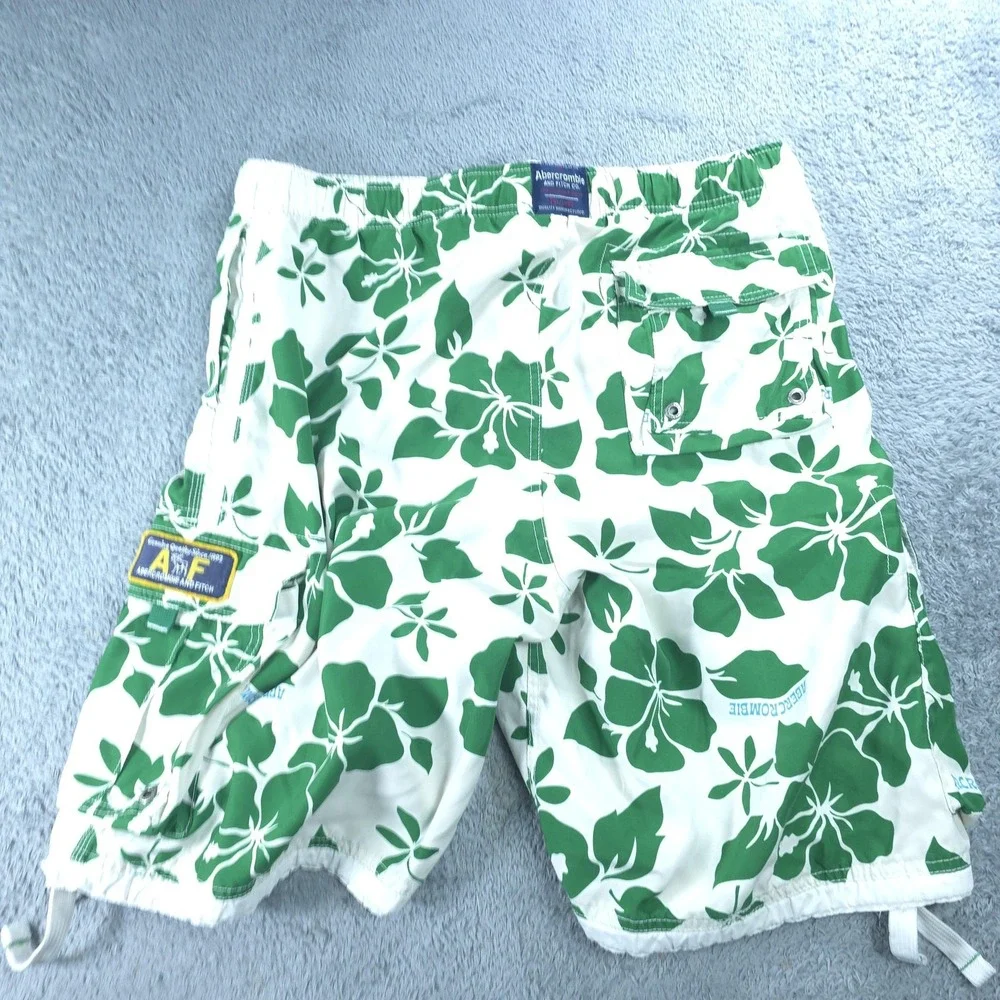 Abercrombie & Fitch Swim Trunks Mens Medium Green Floral Tugger Cargo Hawaiian